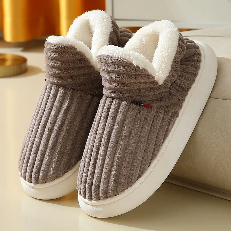 CozyStride Slippers – Ultimate Warmth & Unmatched Comfort