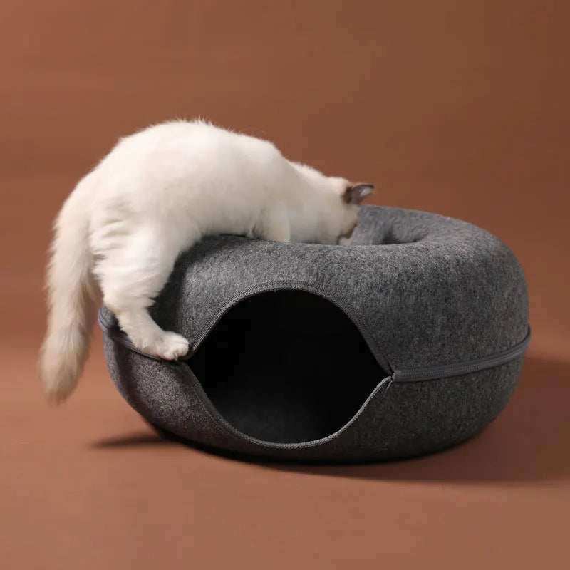 Cozy Cat Haven: Donut Cat Tunnel Bed